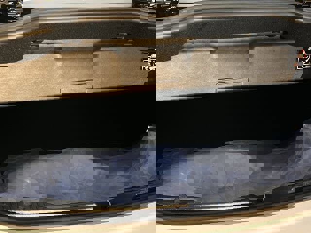 Used 2023 Mercedes-Benz C 43 AMG 4MATIC Cabriolet image 29