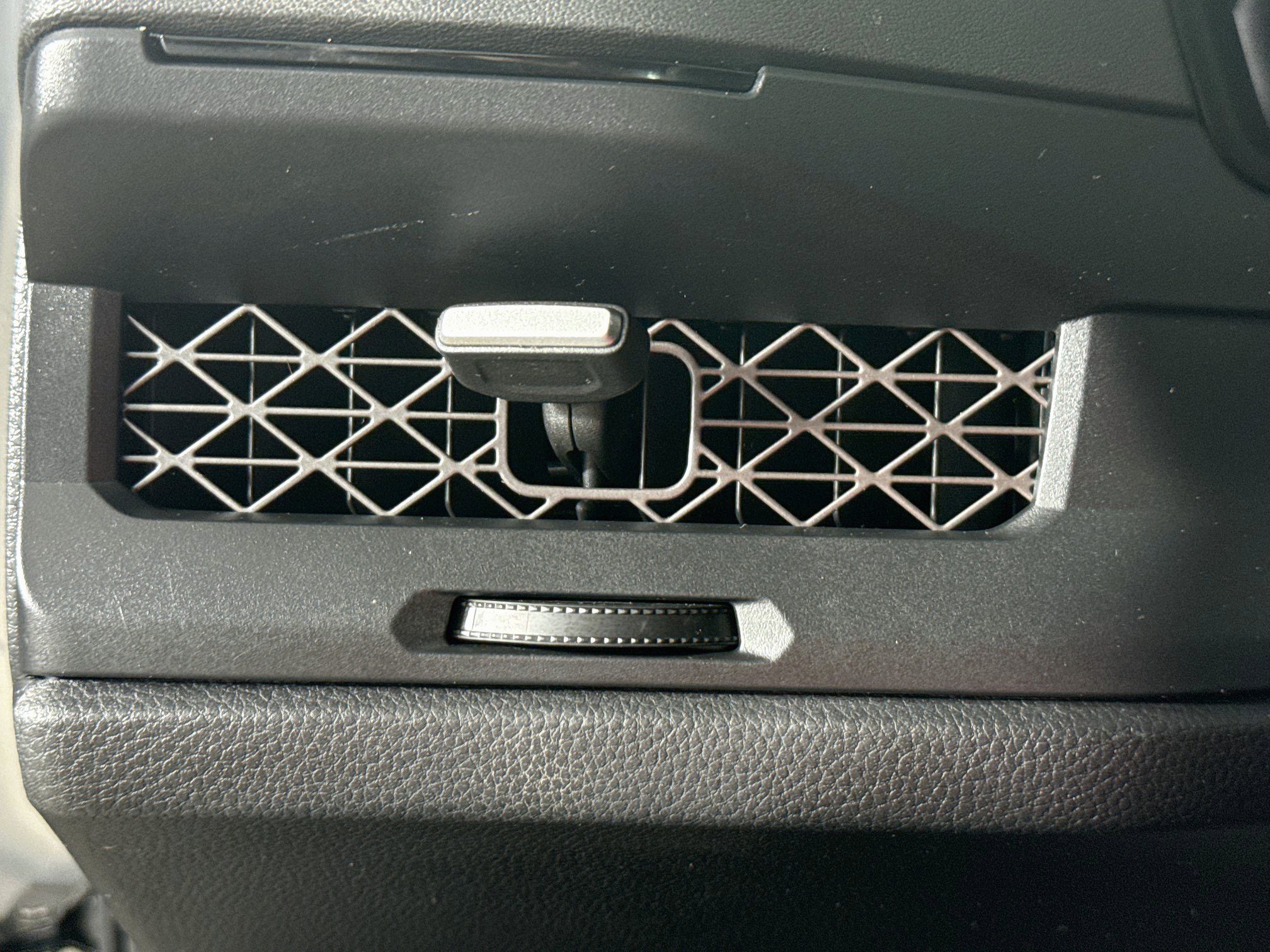 Certified 2024 Honda Accord EX image 9