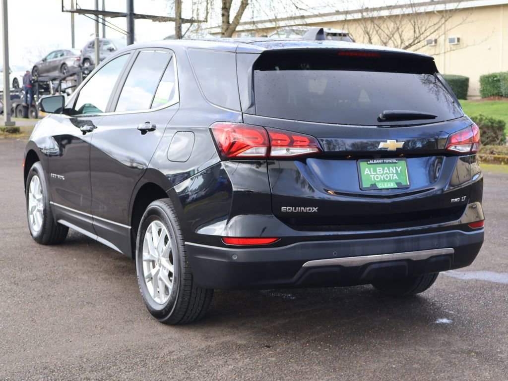 Used 2024 Chevrolet Equinox LT AWD/4WD image 4