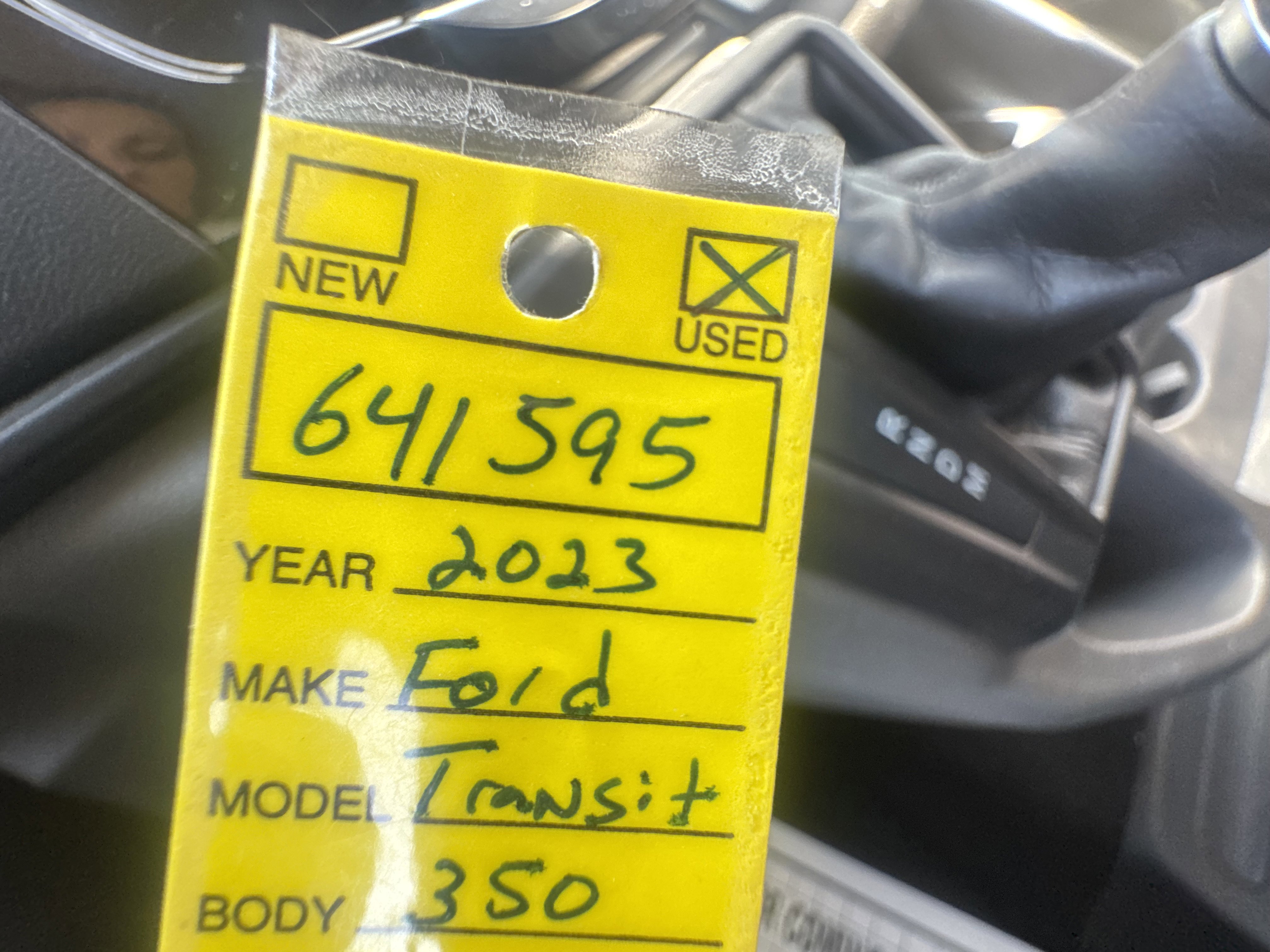 Used 2023 Ford Transit 350 XLT image 18