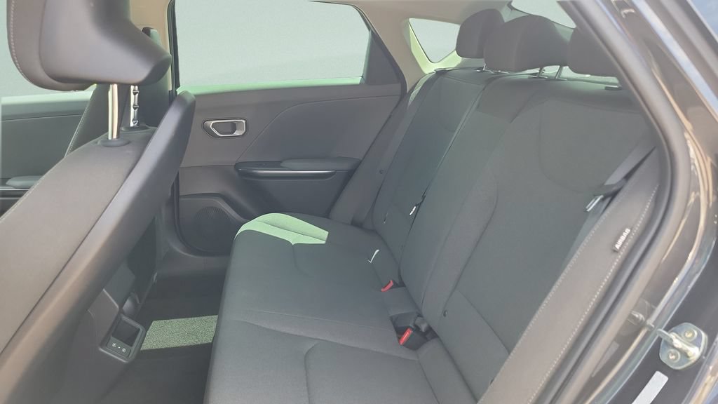 Used 2025 Kia K4 FWD image 10