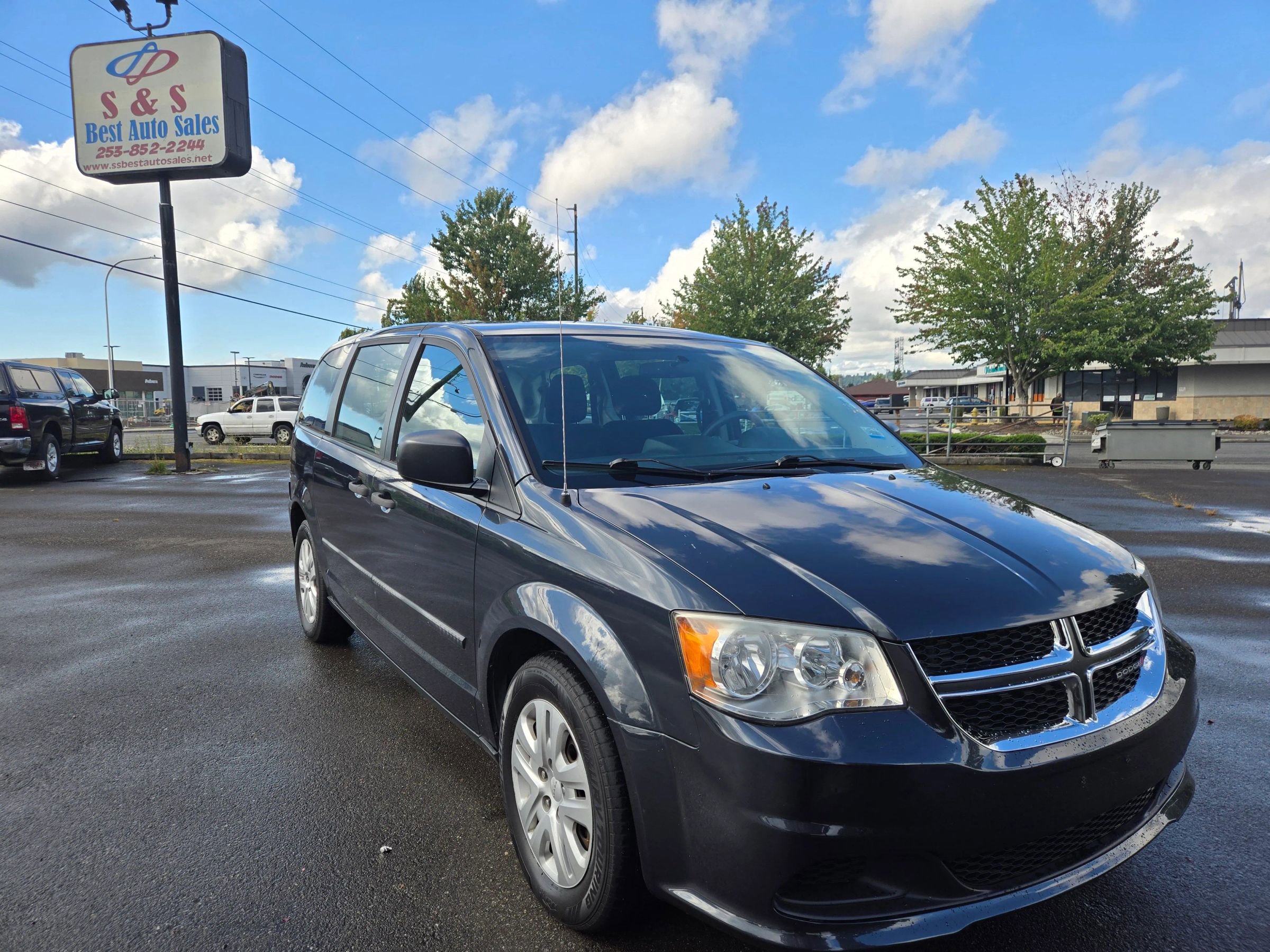 Used 2014 Dodge Grand Caravan American Value Package