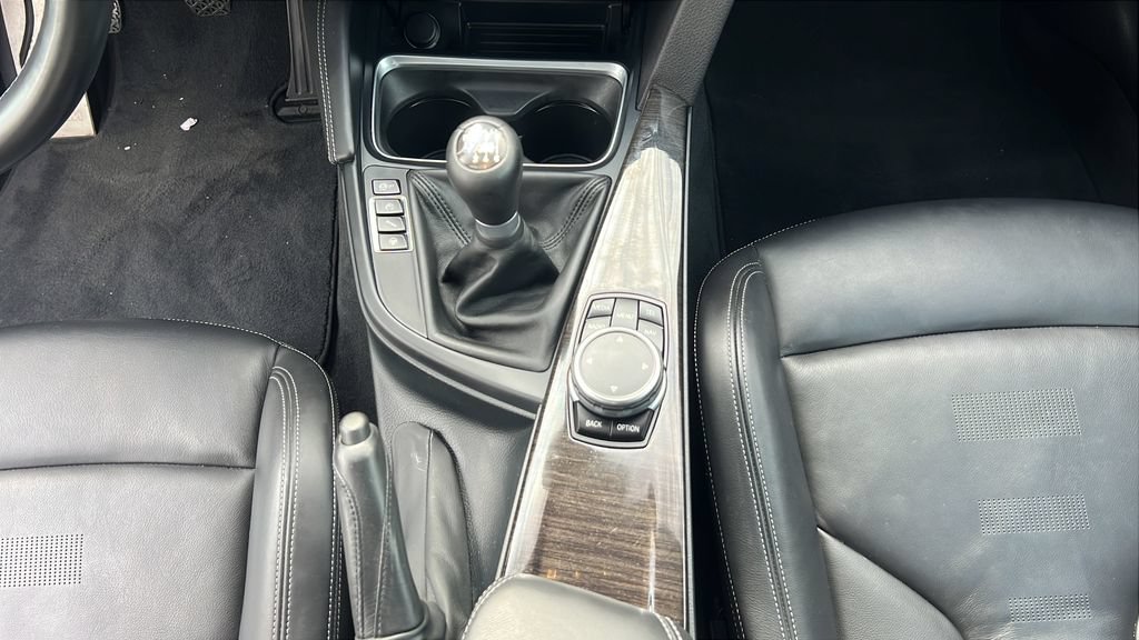 Used 2015 BMW M4 Coupe RWD image 14