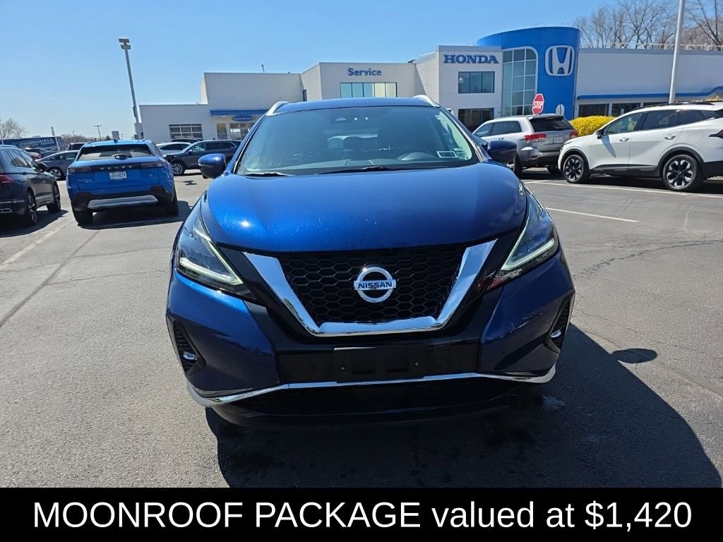 Used 2020 Nissan Murano SL w/ Moonroof Package image 2