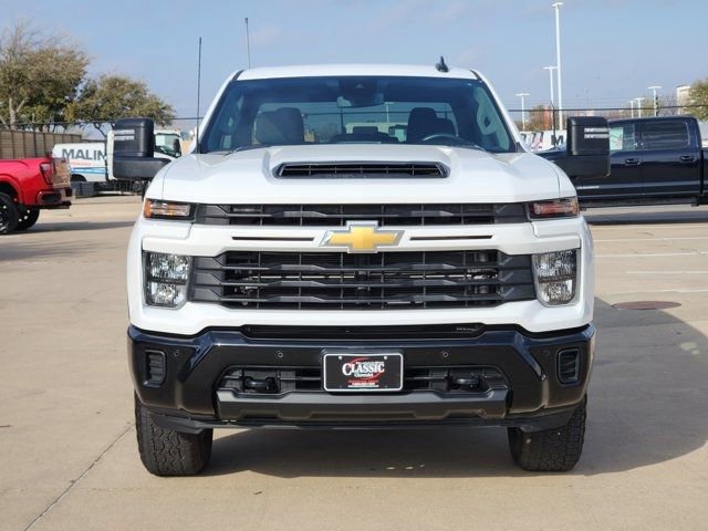 Used 2025 Chevrolet Silverado 2500 Custom w/ Custom Value Package image 9