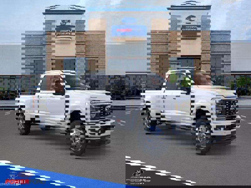New 2026 Ford F450 Platinum w/ FX4 Off-Road Package