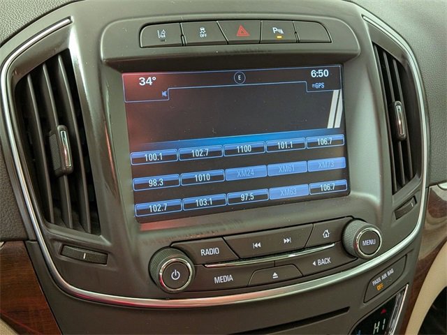 Used 2017 Buick Regal Premium w/ Driver Confidence Package #2 image 24