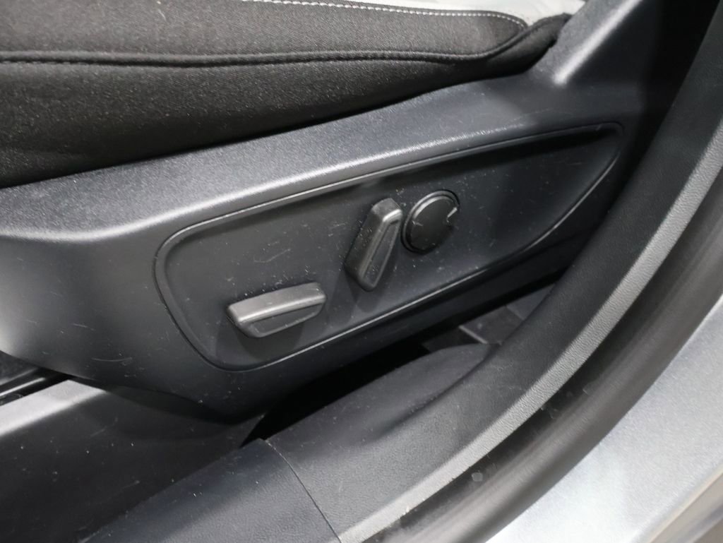 Used 2024 Ford Escape Active image 15