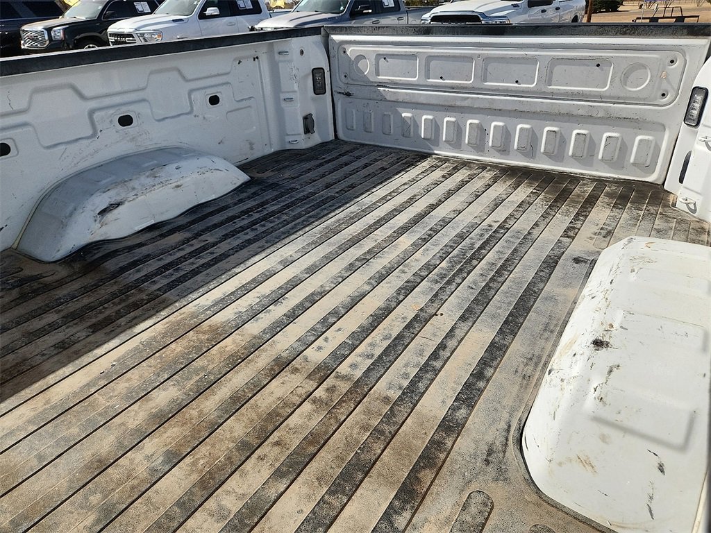 Used 2024 Chevrolet Silverado 2500 LT w/ Convenience Package image 8