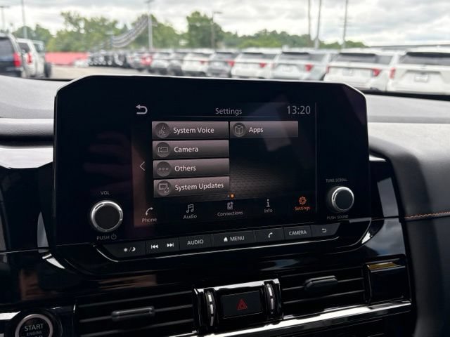 Used 2023 Nissan Pathfinder Rock Creek AWD/4WD image 19