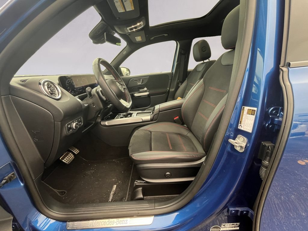 Certified 2024 Mercedes-Benz GLB 250 4MATIC image 9