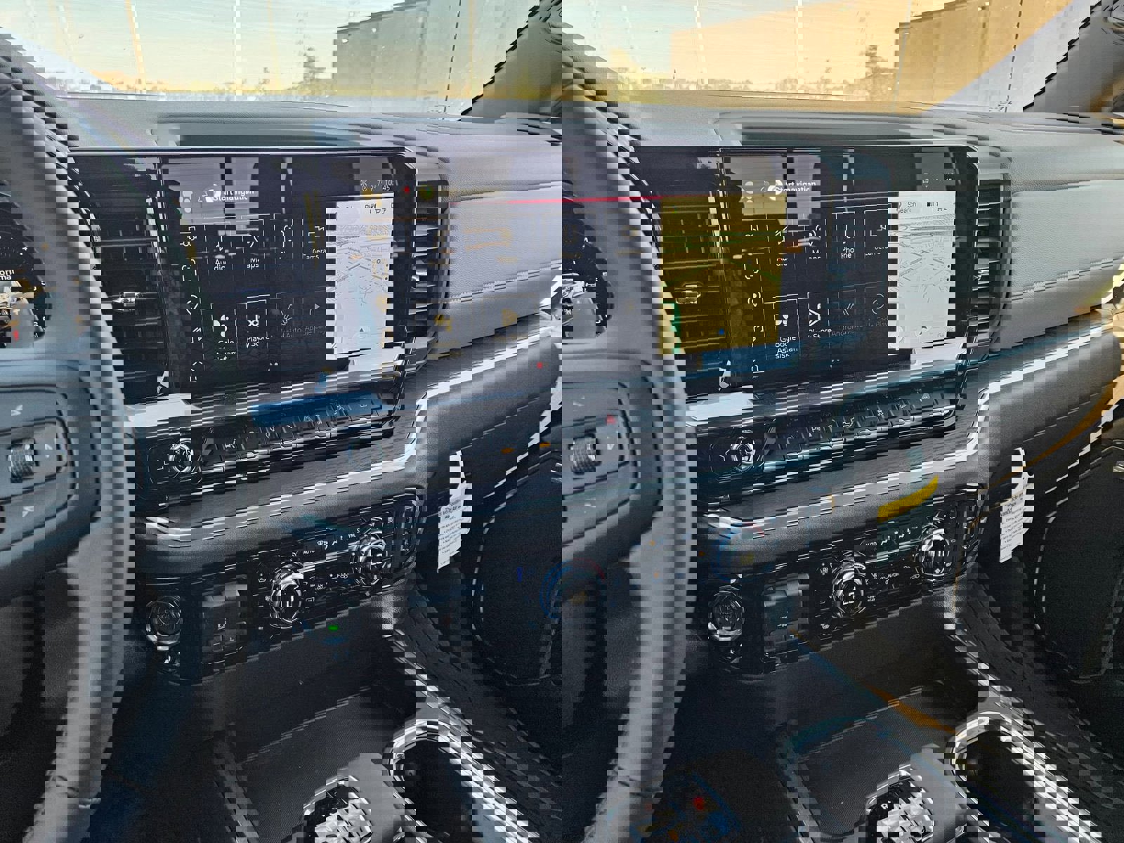 New 2026 GMC Sierra 1500 SLT w/ SLT Premium Plus Package image 15