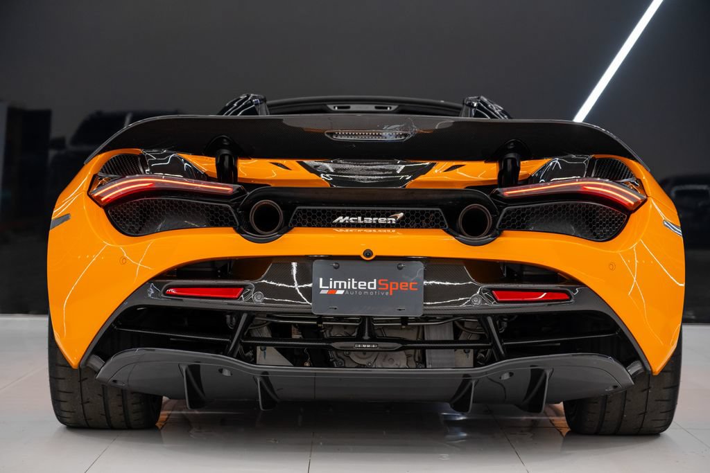 Used 2020 McLaren 720S Spider RWD image 31