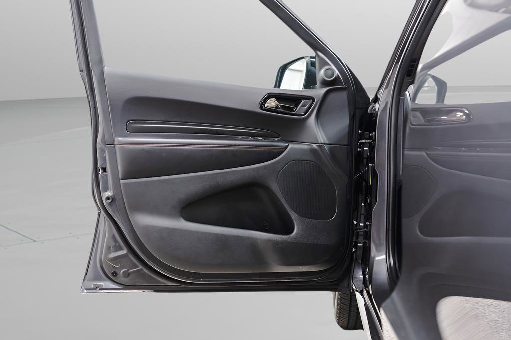 Used 2024 Dodge Durango GT image 24