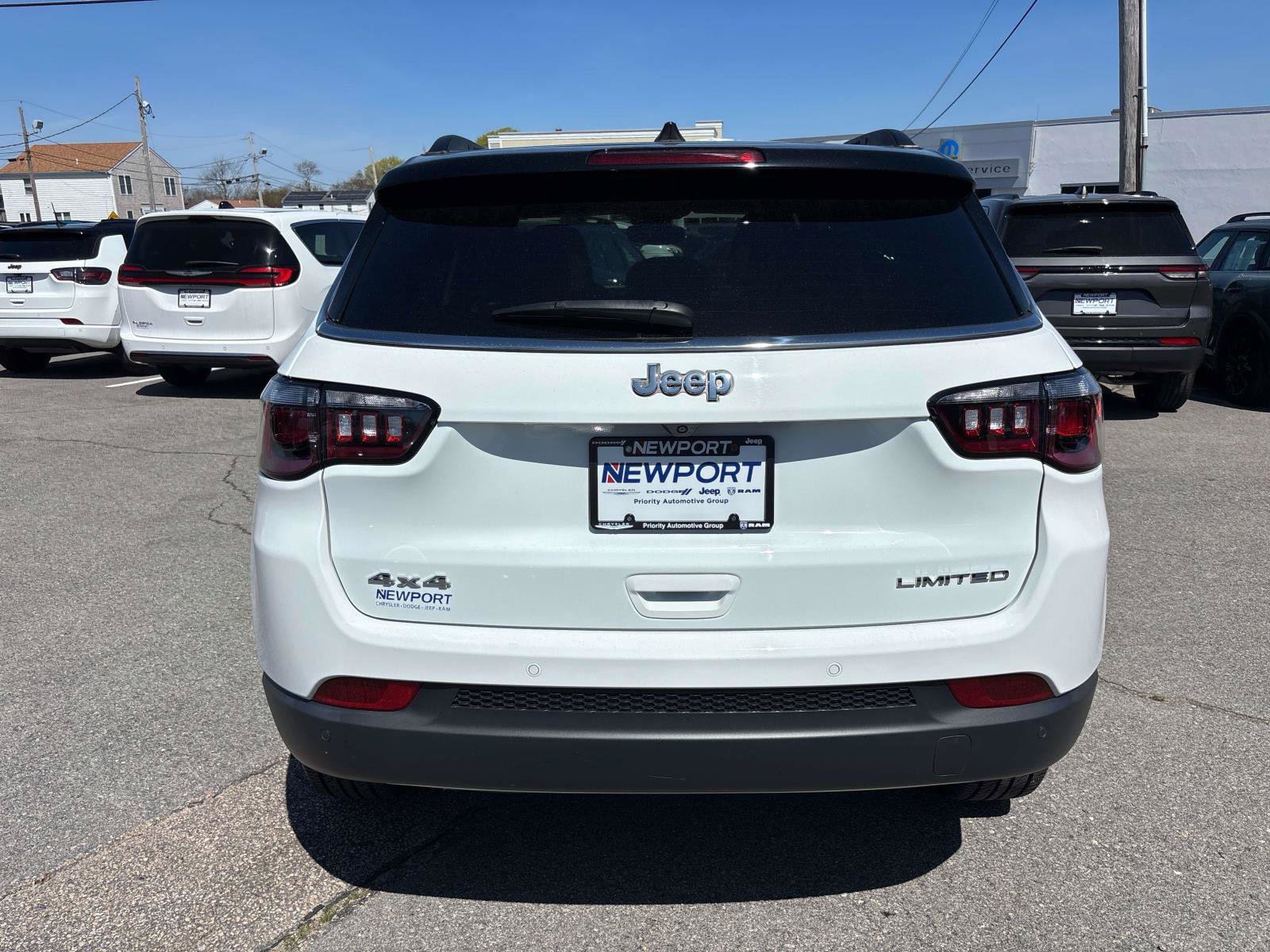 Certified 2024 Jeep Compass Limited w/ Sun and Sound Group AWD/4WD image 4