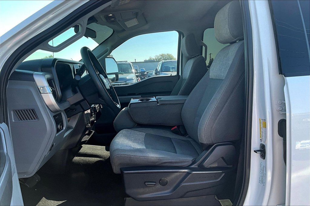 Used 2024 Ford F250 XLT w/ FX4 Off-Road Package AWD/4WD image 27