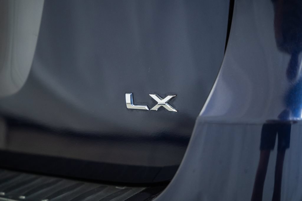 Used 2018 Kia Sedona LX FWD image 7