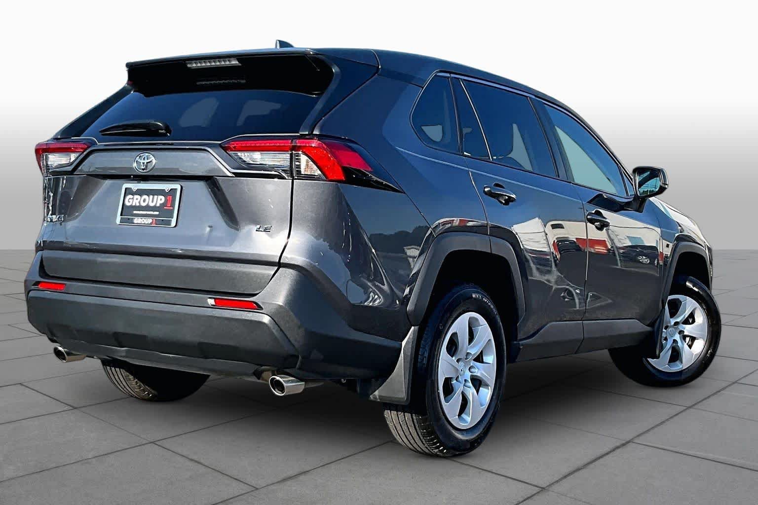 Used 2025 Toyota RAV4 LE FWD image 13