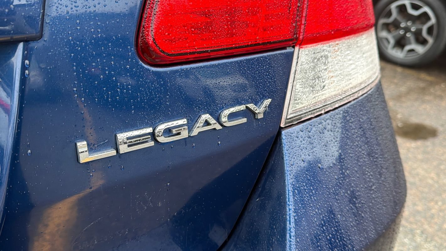 Used 2011 Subaru Legacy 2.5i Limited w/ Popular Equipment Group 1B AWD/4WD image 24