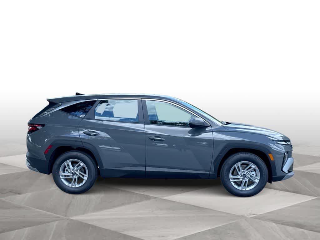 New 2026 Hyundai Tucson SE FWD image 9