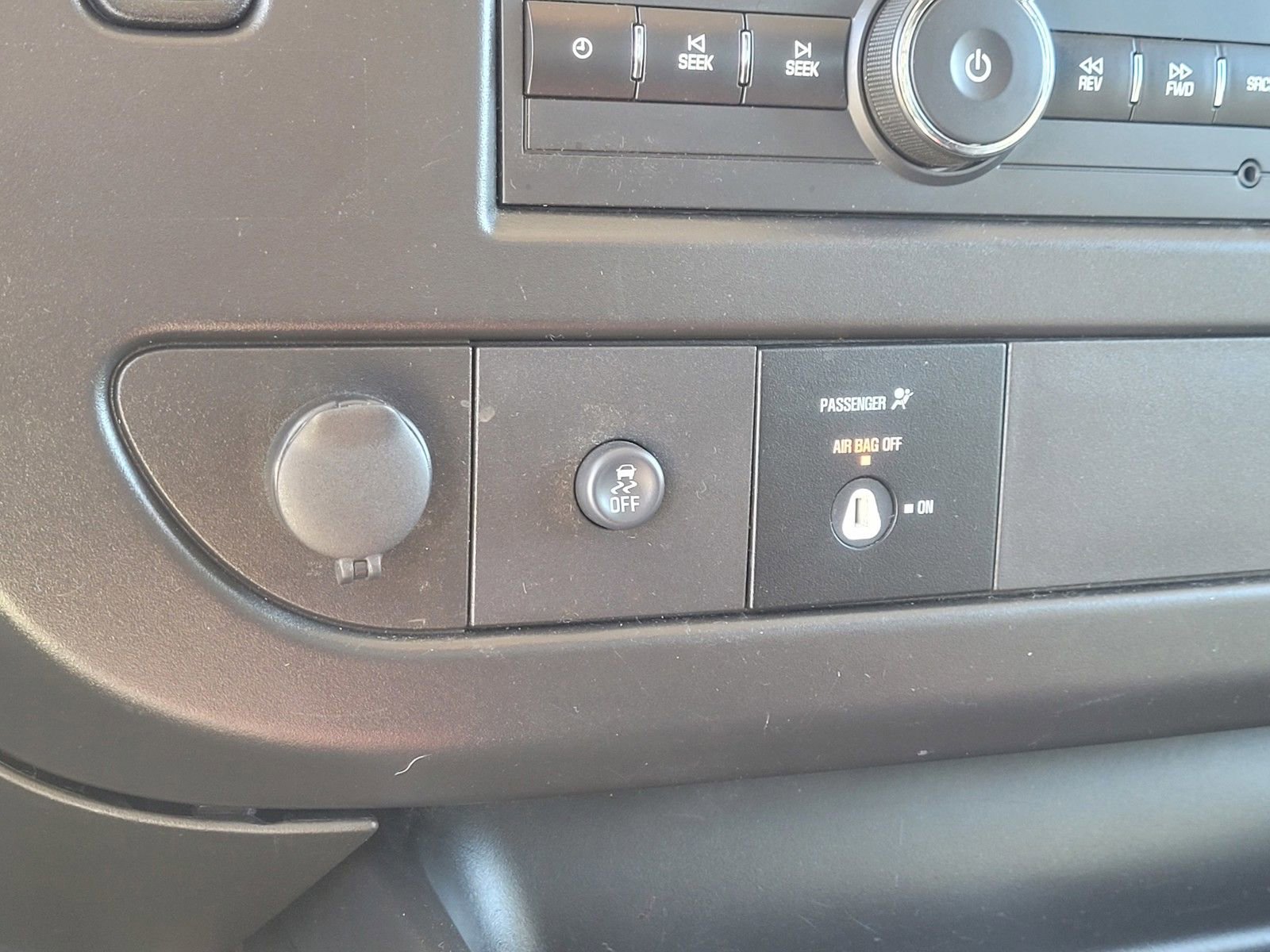 Used 2023 GMC Savana 2500 w/ Driver Convenience Package image 23