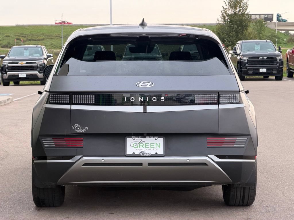 Used 2024 Hyundai Ioniq 5 SEL RWD image 6