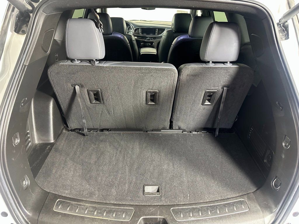 Used 2023 Buick Enclave Essence w/ Experience Buick Package AWD/4WD image 7