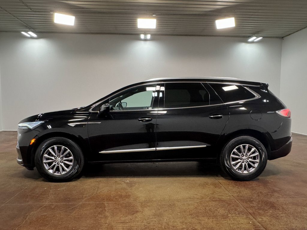 Used 2024 Buick Enclave Premium image 6
