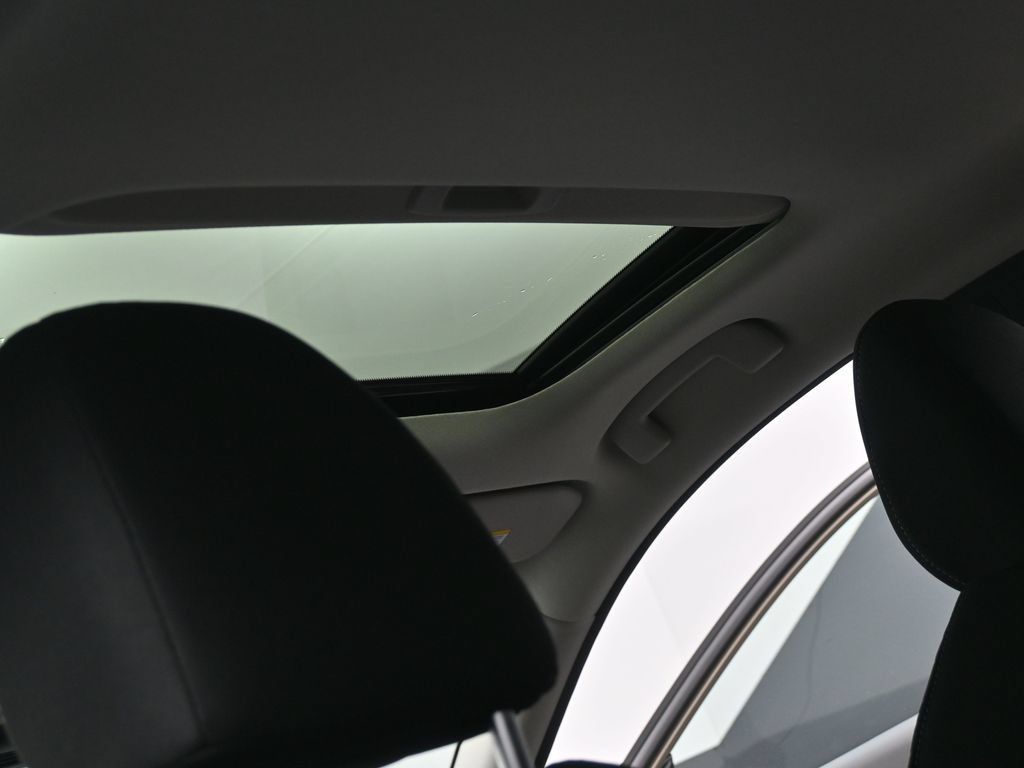 New 2026 Nissan Sentra SV w/ SV Convenience Package FWD image 20