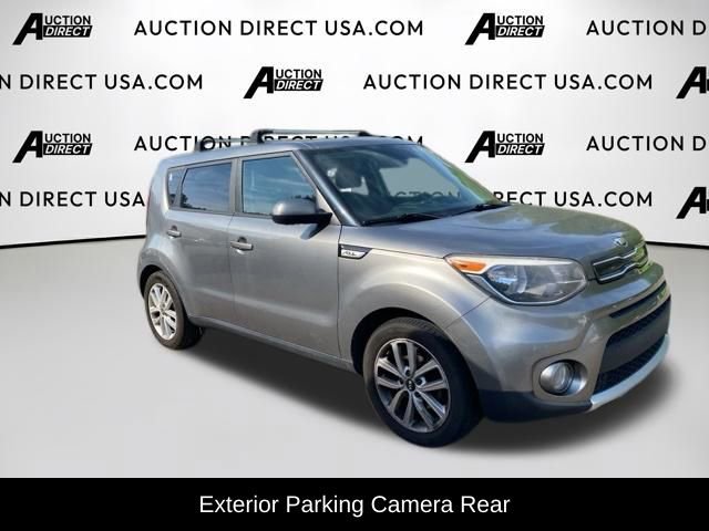 Used 2018 Kia Soul + FWD image 5