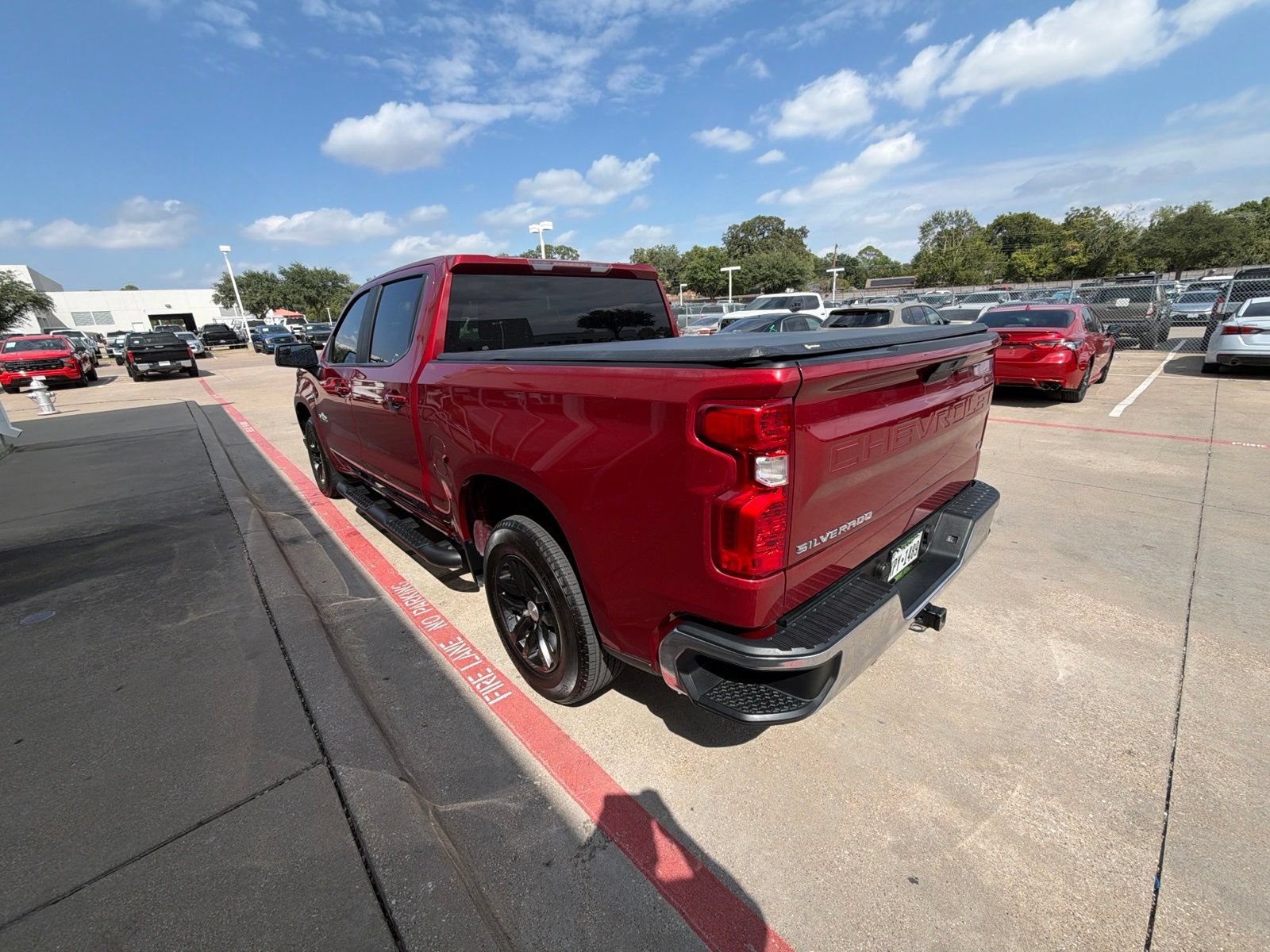 Used 2019 Chevrolet Silverado 1500 LT w/ Texas Edition RWD image 7