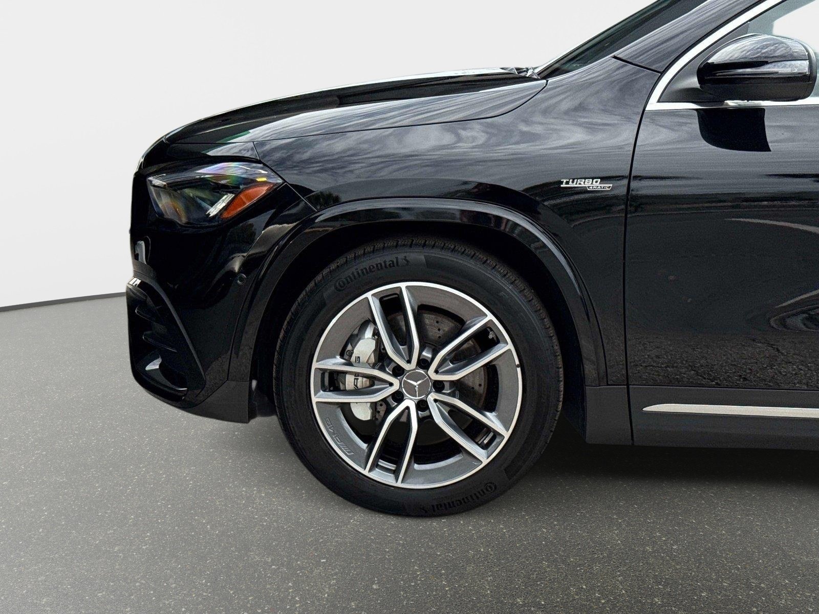 Used 2025 Mercedes-Benz GLA 35 AMG 4MATIC image 12