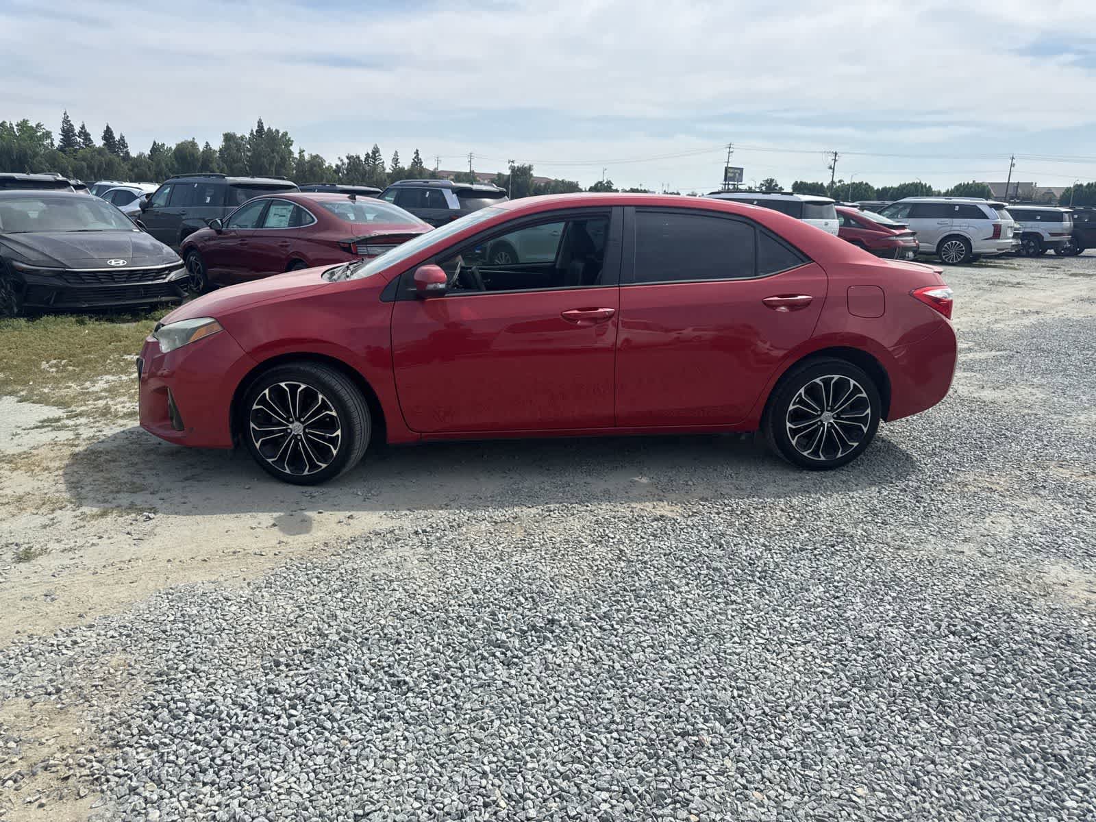 Used 2014 Toyota Corolla S image 8