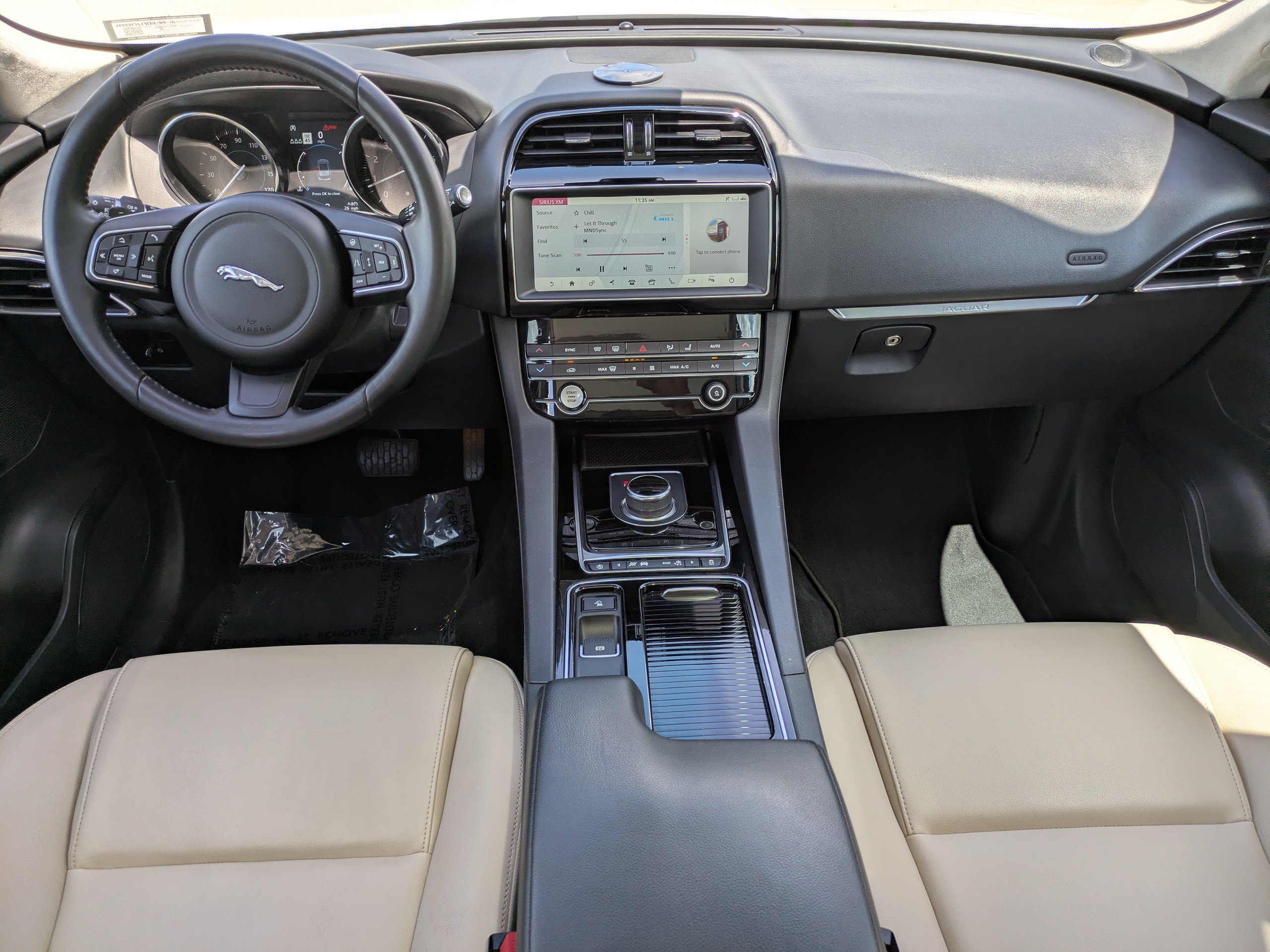 Used 2020 Jaguar F-PACE Premium AWD/4WD image 14