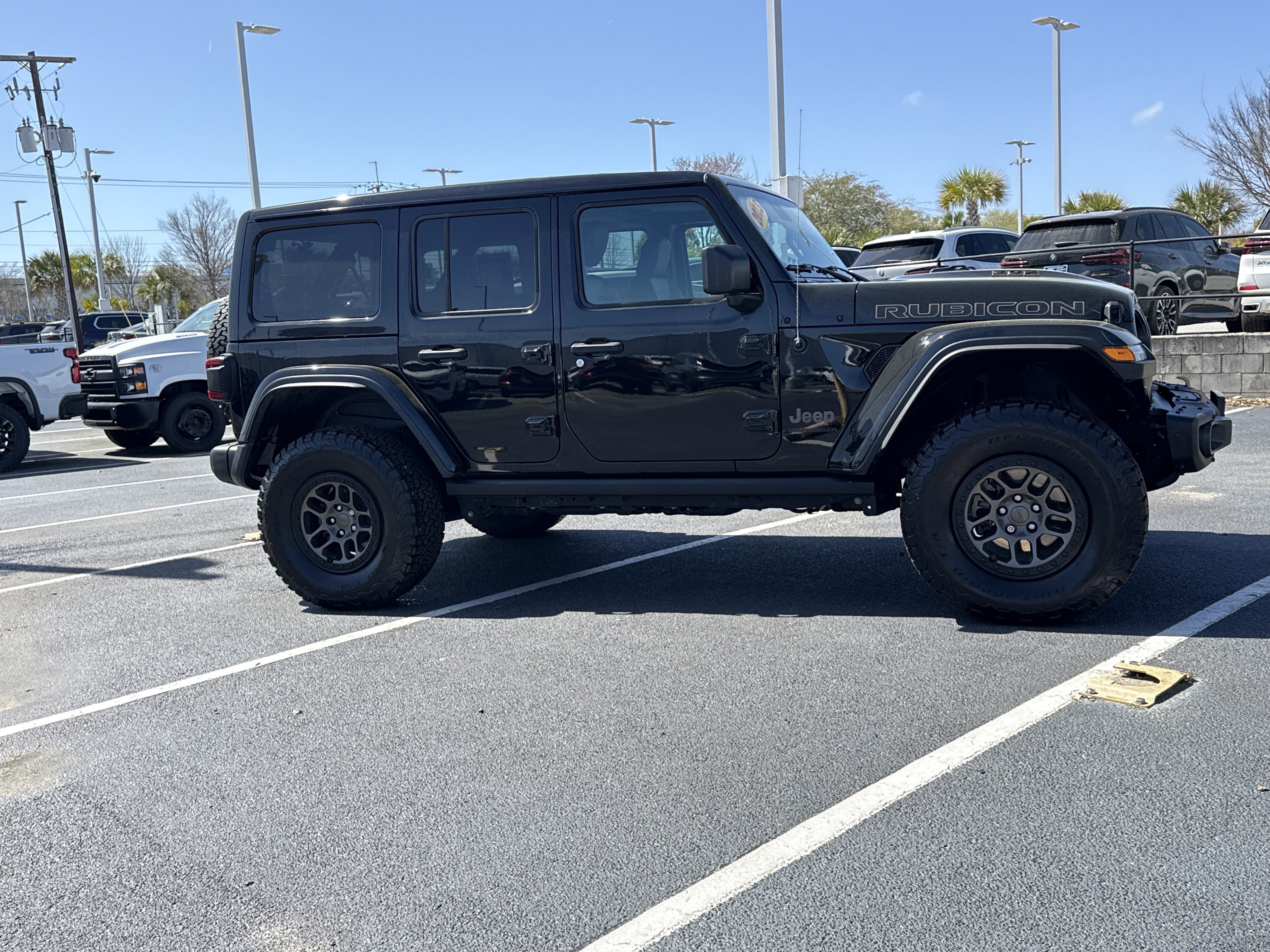 Used 2023 Jeep Wrangler Rubicon 392 w/ Xtreme Recon 35" Tire Package image 18