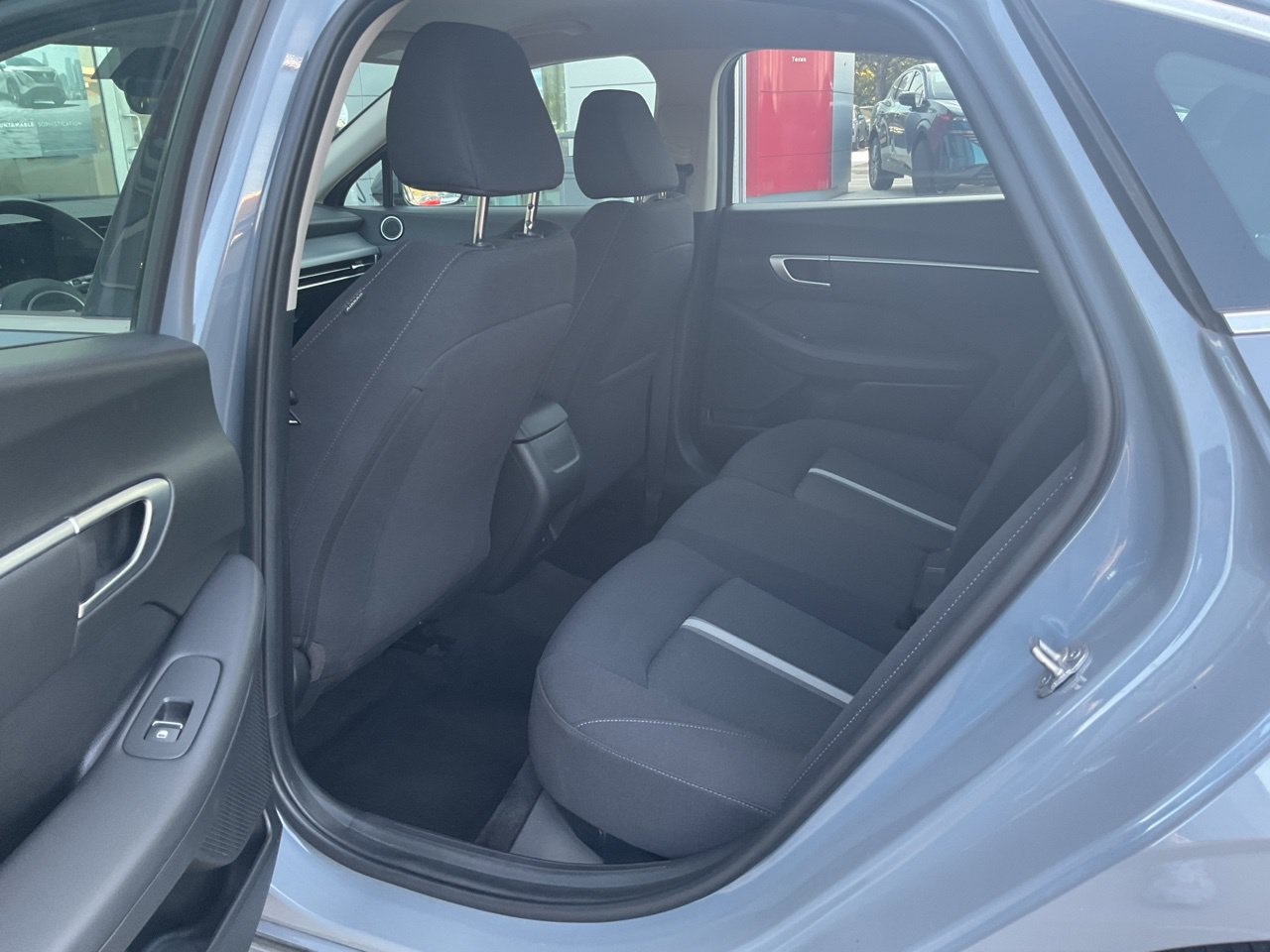Used 2025 Hyundai Sonata SEL FWD image 10