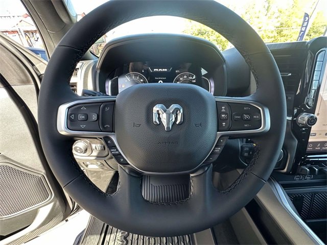 New 2026 RAM 1500 4x4 Crew Cab image 26
