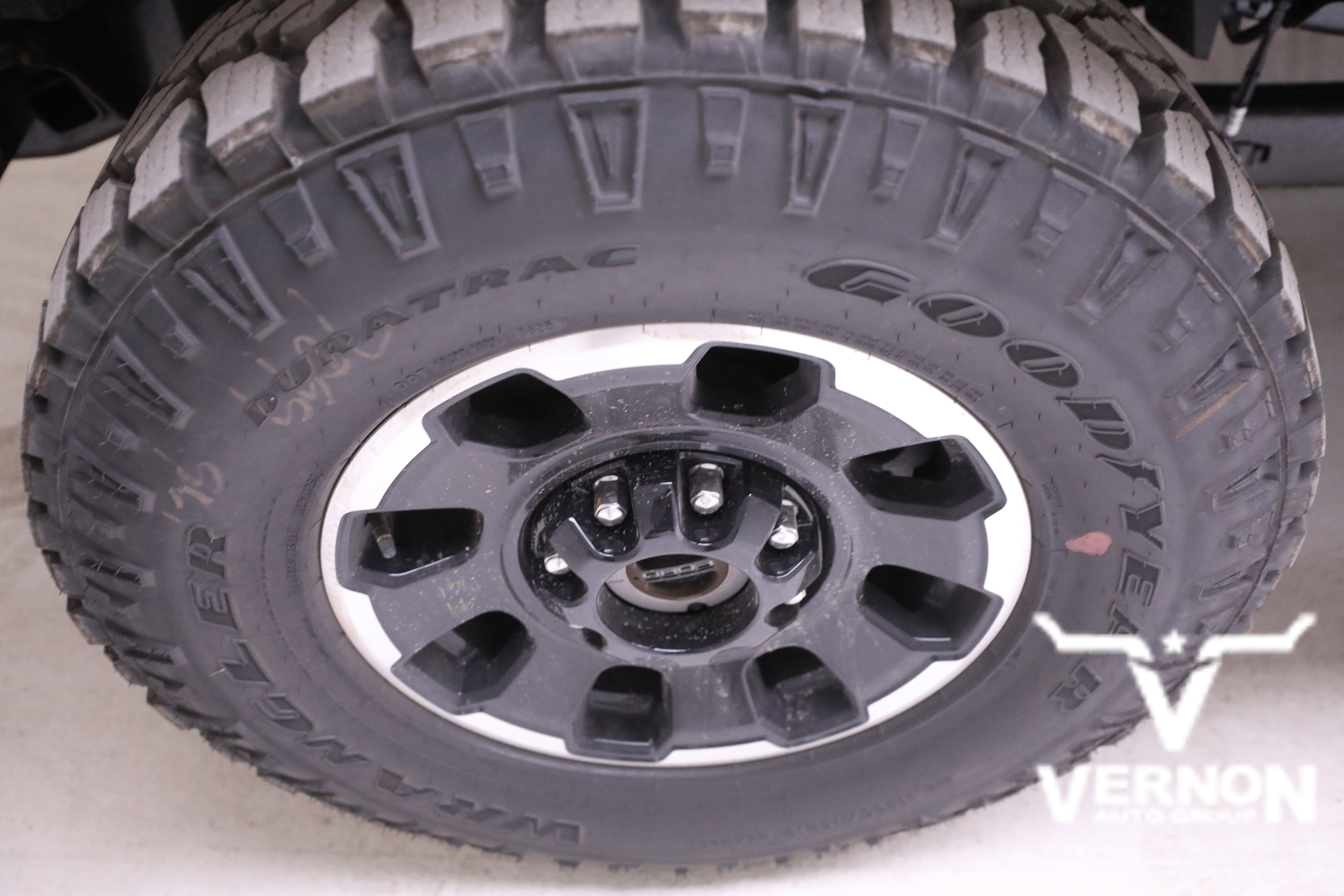 New 2026 Ford F250 Platinum w/ Tremor Off-Road Package image 33