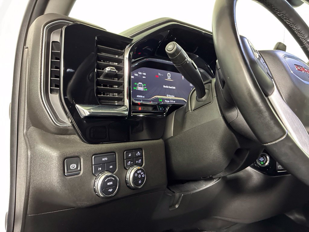 Used 2025 GMC Sierra 1500 SLT AWD/4WD image 17