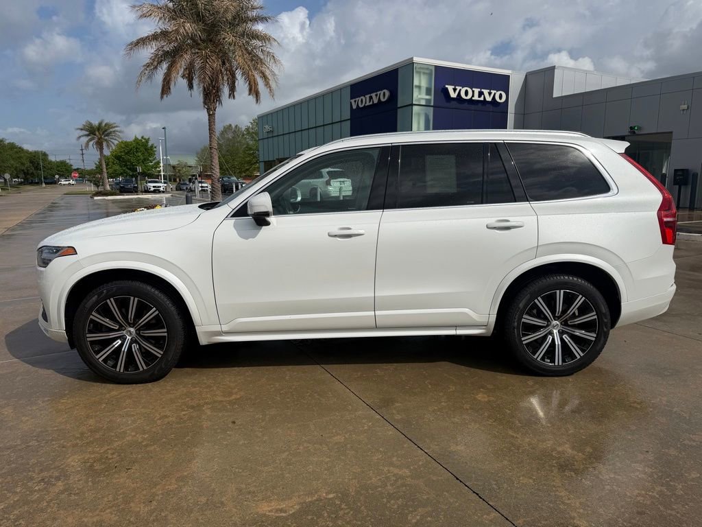 Used 2023 Volvo XC90 B5 Core image 2