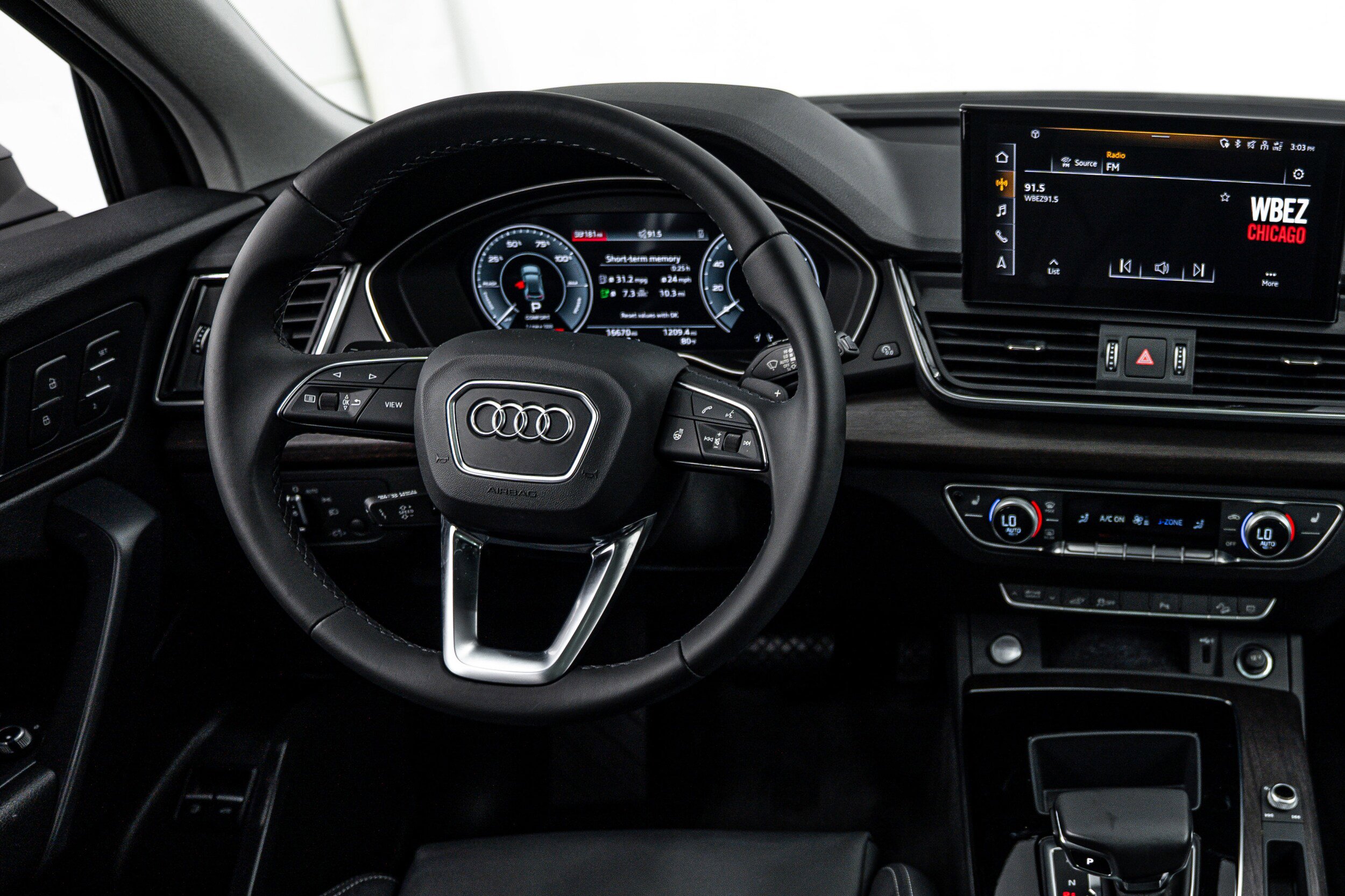 Certified 2023 Audi Q5 e Premium w/ Convenience Package AWD/4WD image 16