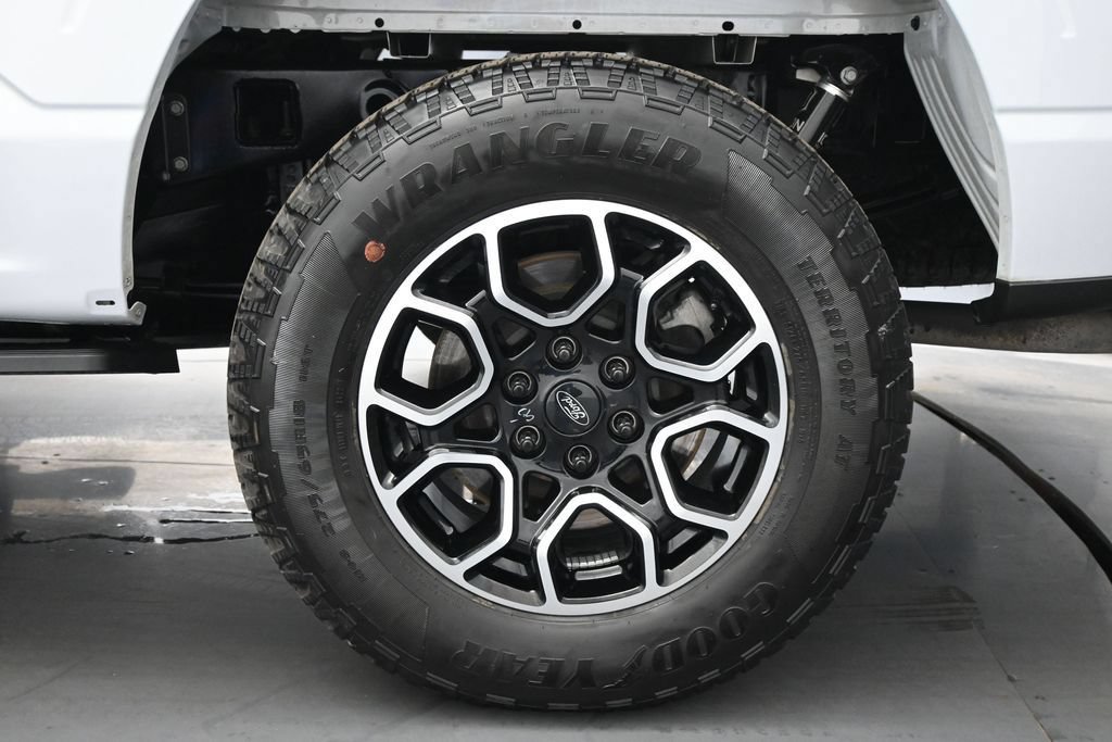 Used 2022 Ford F150 XLT w/ Equipment Group 302A High AWD/4WD image 22