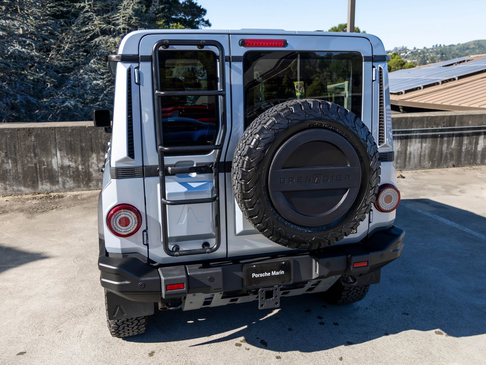 Used 2025 INEOS Grenadier image 25