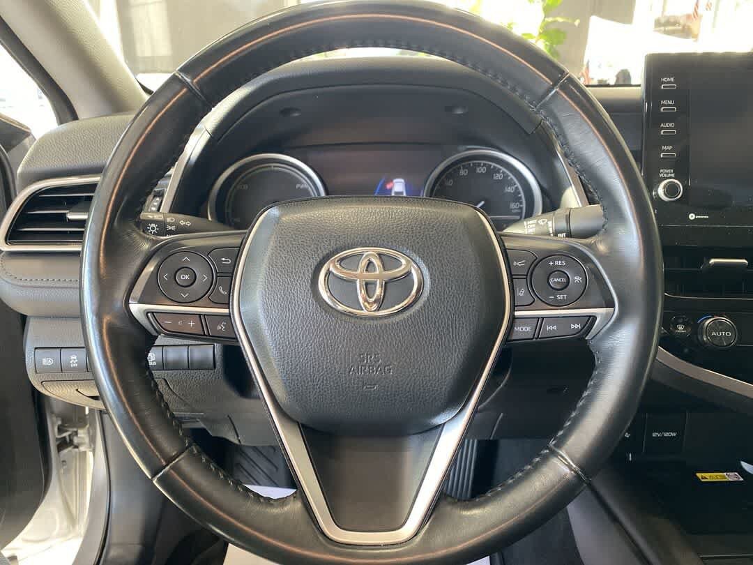 Used 2024 Toyota Camry XLE FWD image 17