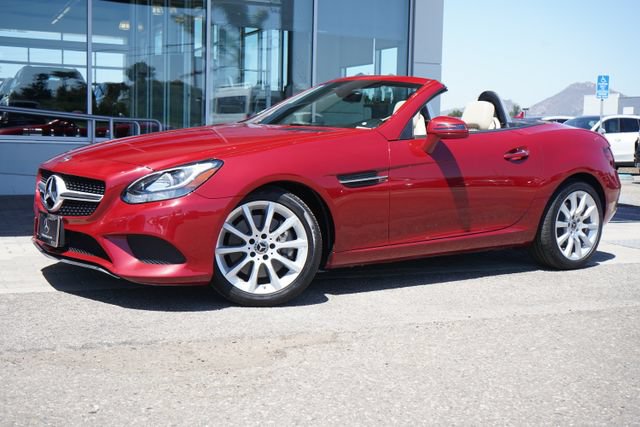 Used 2020 Mercedes-Benz SLC 300 image 5