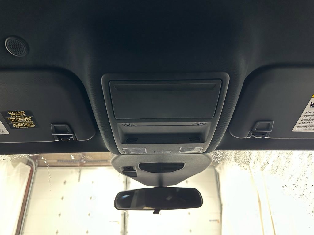 Used 2025 Ford Escape ST-Line AWD/4WD image 38