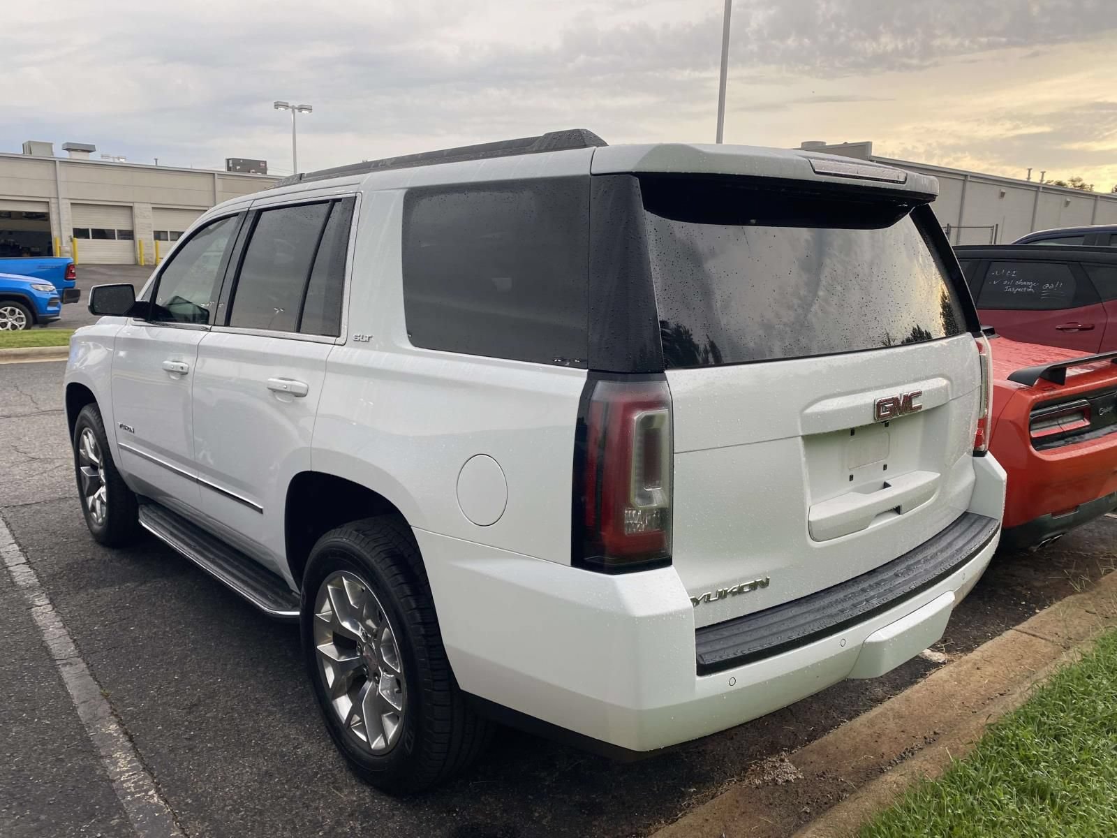 Used 2016 GMC Yukon SLT w/ Open Road Package AWD/4WD image 7