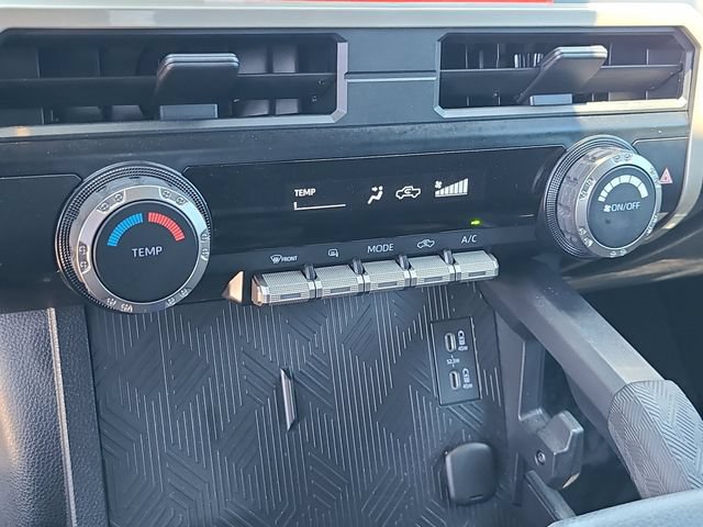 Used 2026 Toyota Tacoma SR5 AWD/4WD image 26