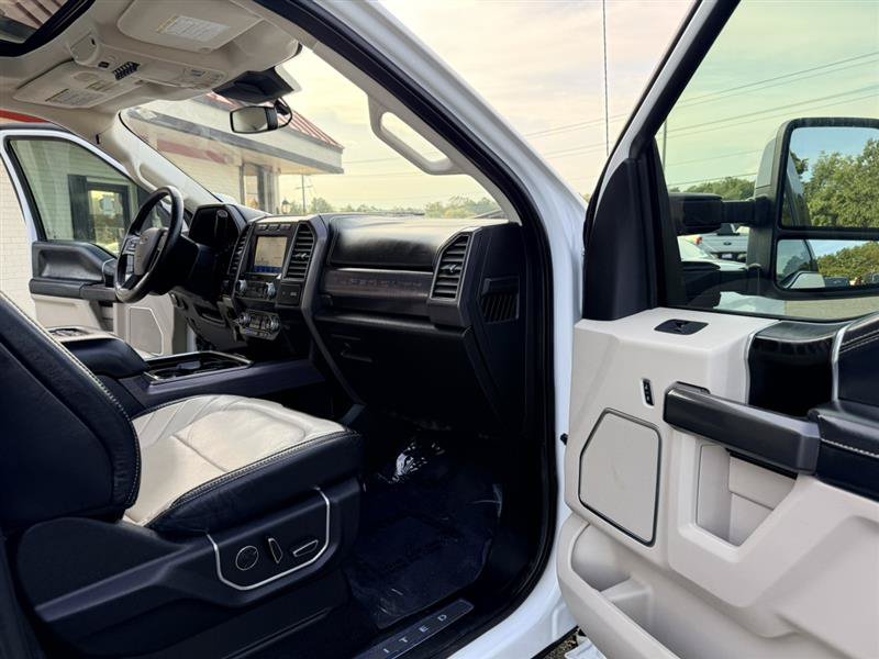 Used 2020 Ford F250 Limited w/ FX4 Off-Road Package AWD/4WD image 12
