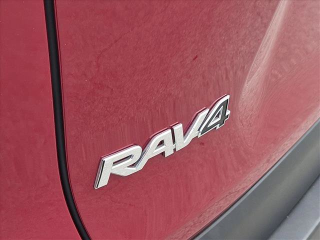 Used 2024 Toyota RAV4 XLE w/ Convenience Package FWD image 22